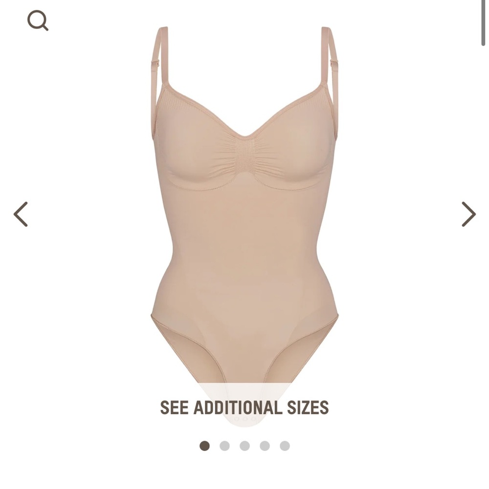 SKIMS SEAMLESS SCULPT BRIEF BODYSUIT
